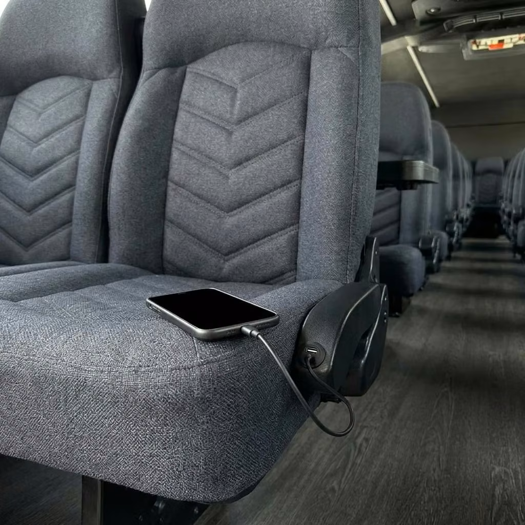 wildomar 25 passenger minibus usb charging