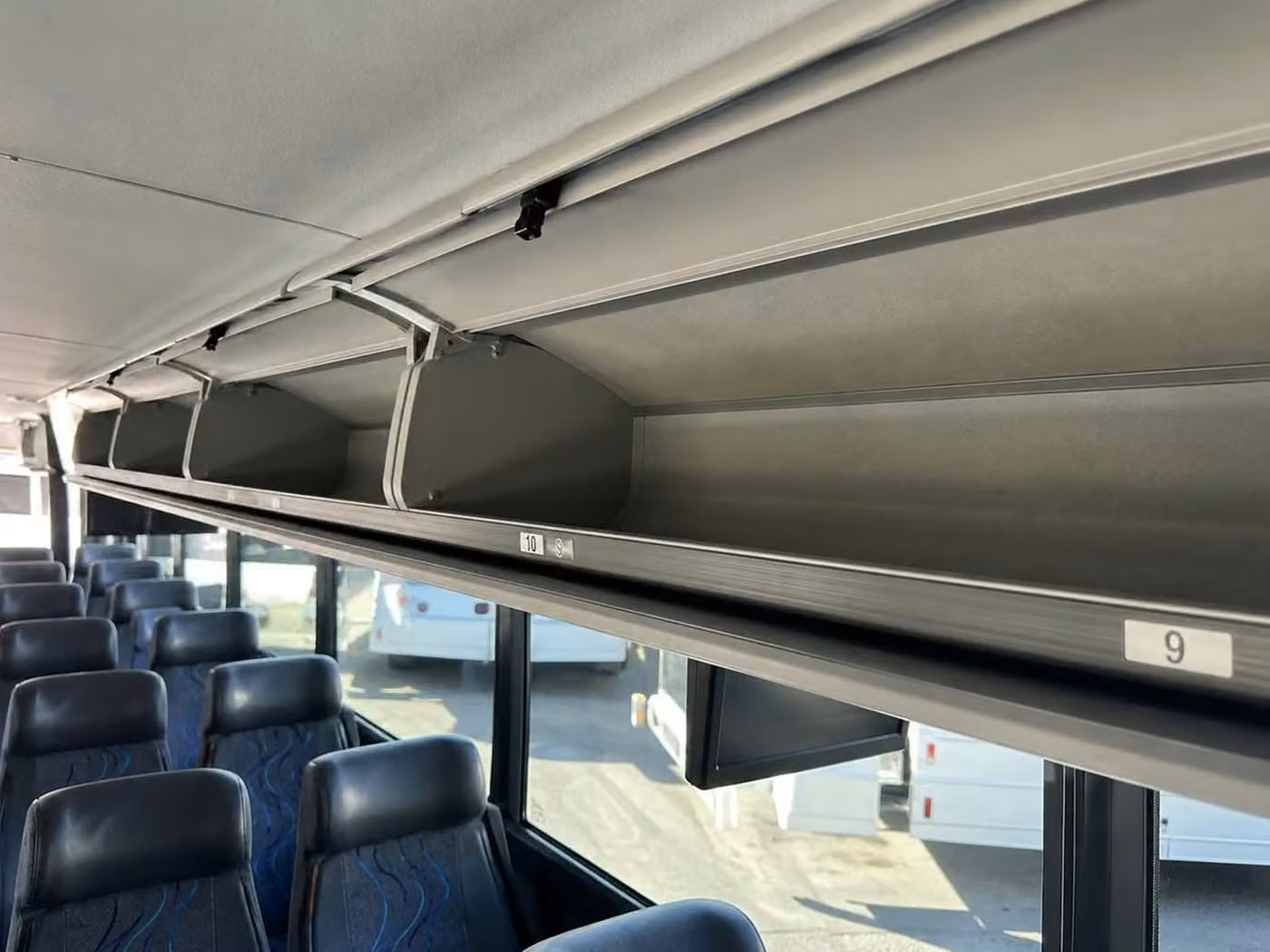 wildomar 28 passenger minibus overhead storage