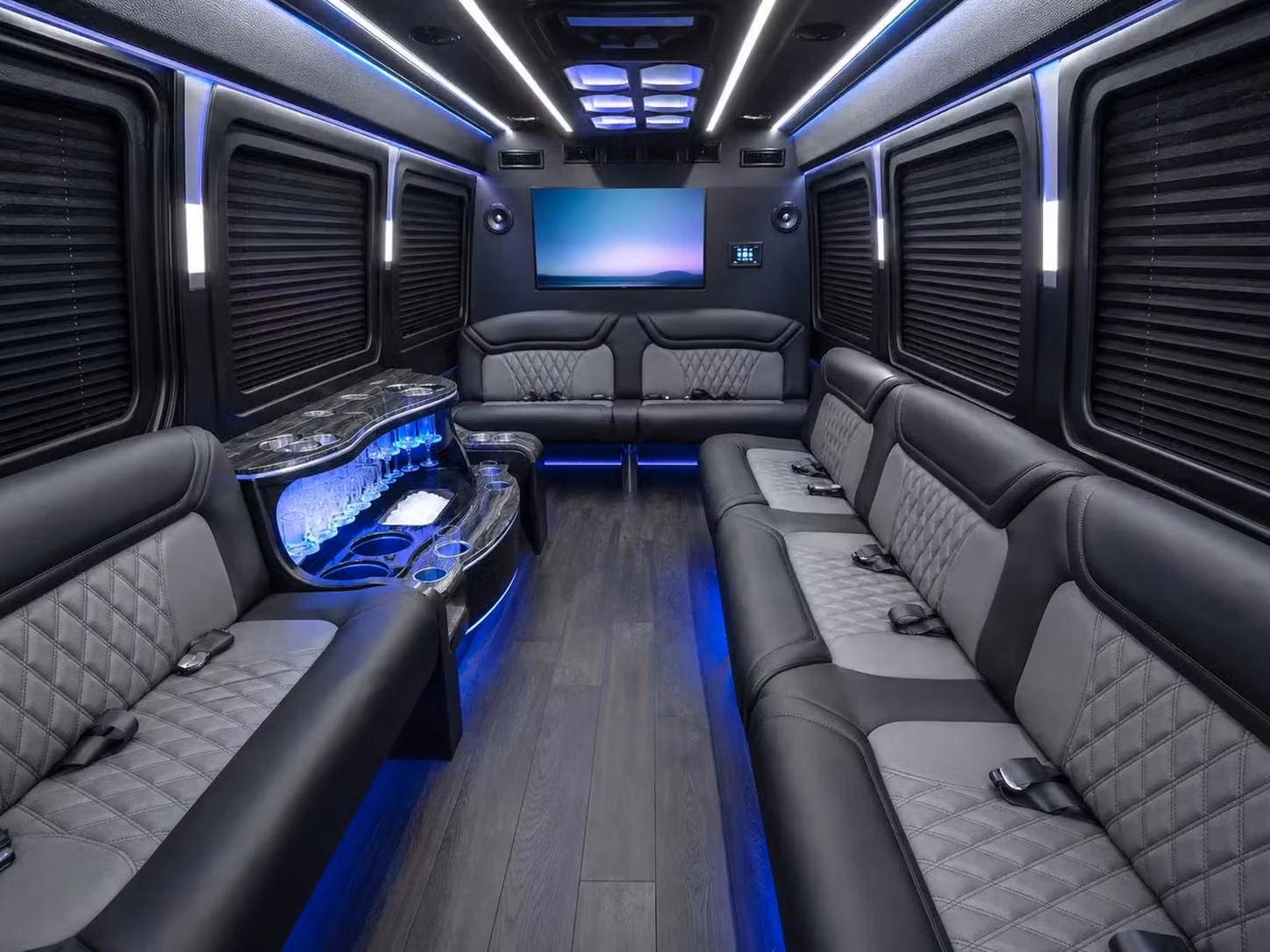 wildomar employee charter buses with wifi power outlets and reclining seats