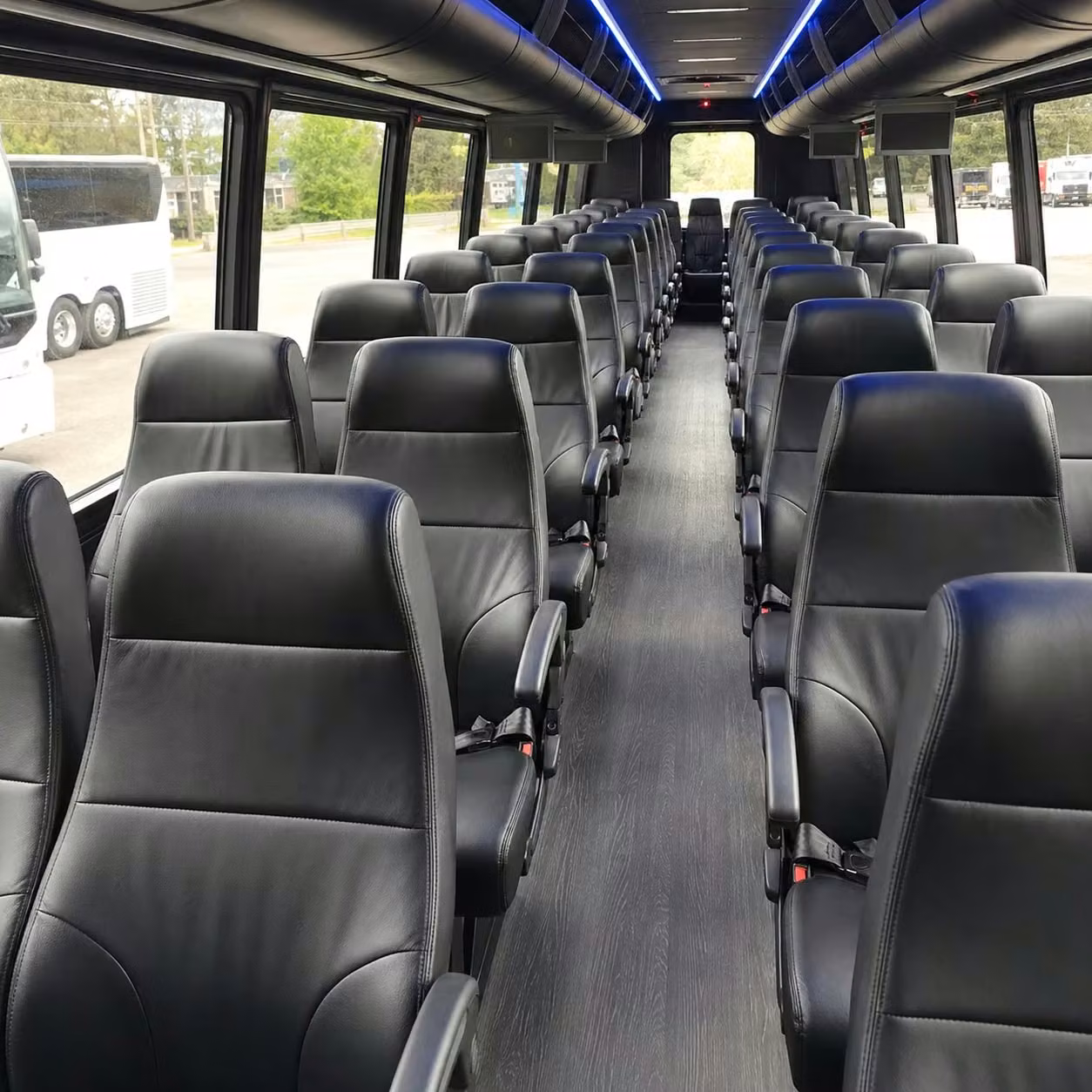 wildomar minibus interior 1