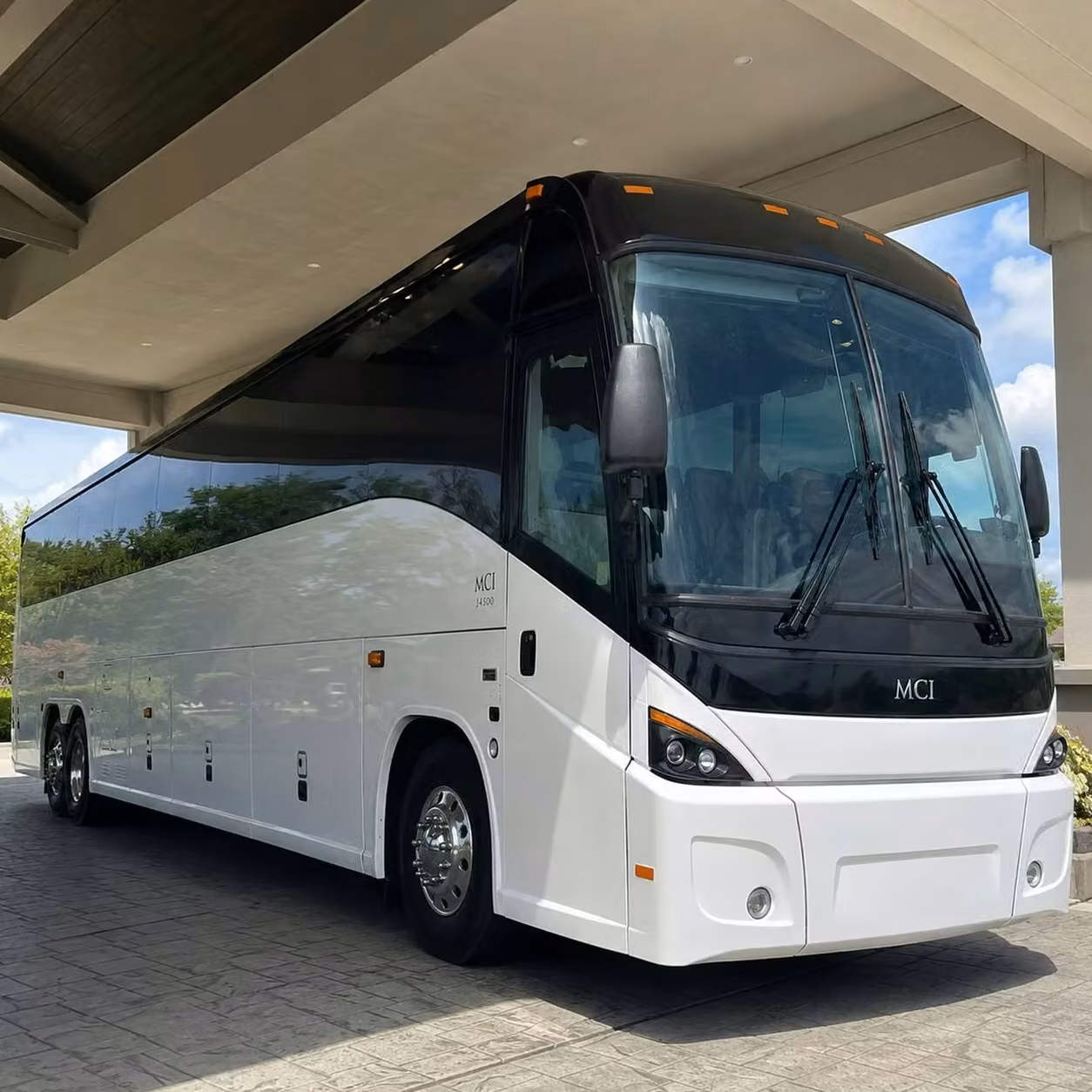 wildomar modern private bus rentals for banquets